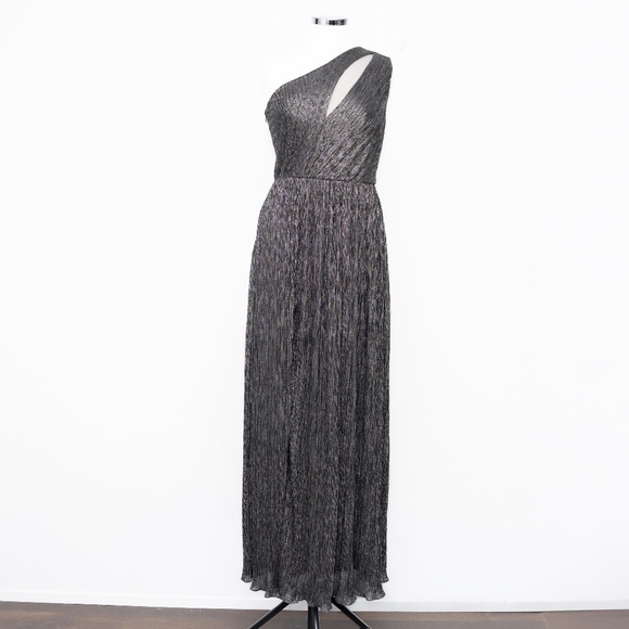 Dress The Population | Kienna Gown in Silver. New! - Picture 2 of 14